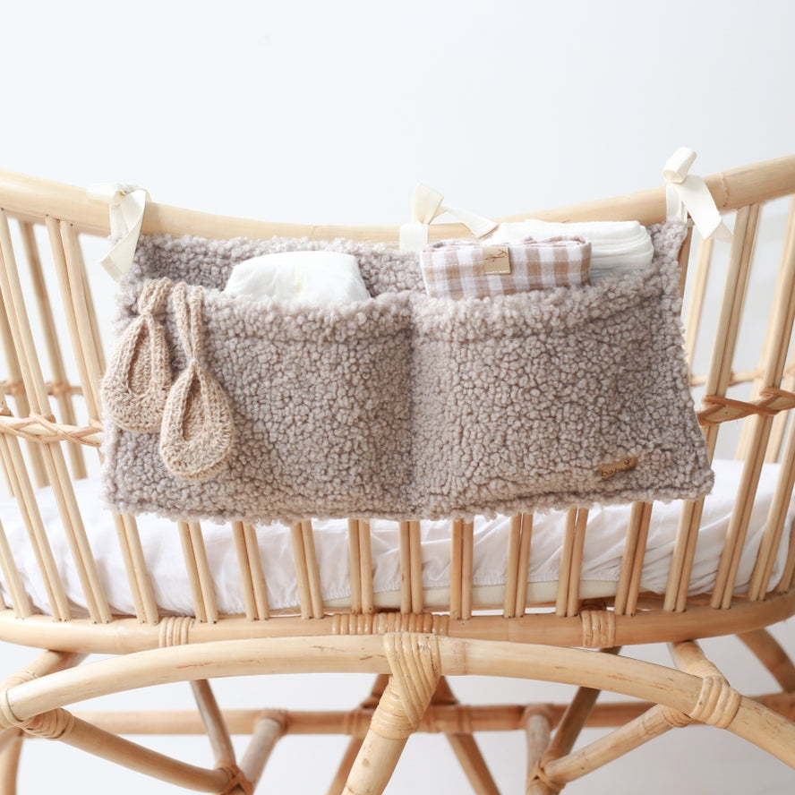 Teddy Crib Organizer