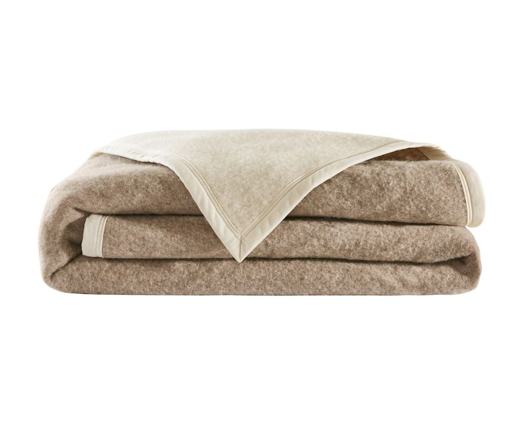 Anne de Solene Athena Throw