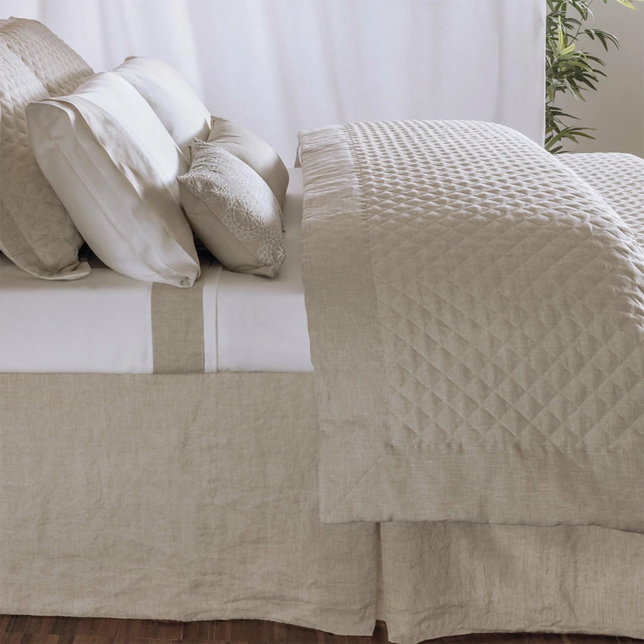 Hudson Linen Quilted Coverlet