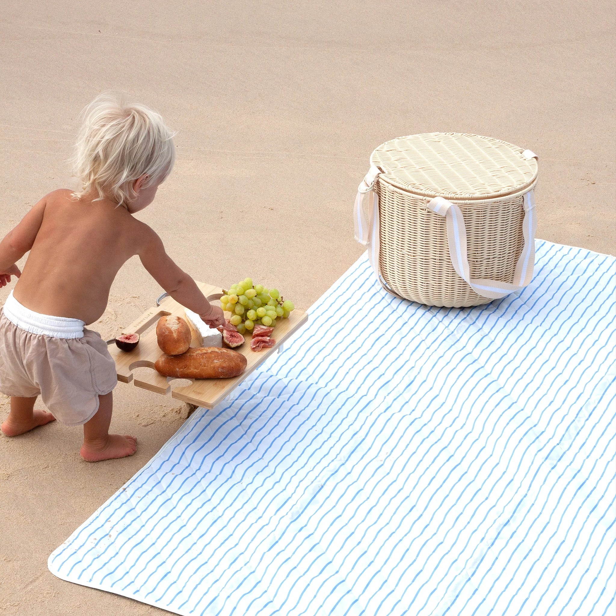 Round Picnic Cooler Basket