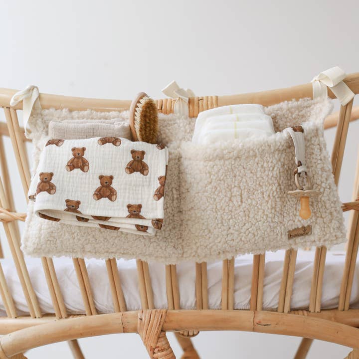 Teddy Crib Organizer