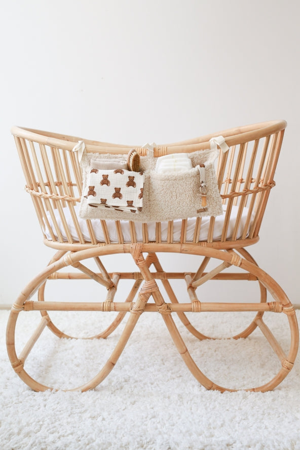 Teddy Crib Organizer