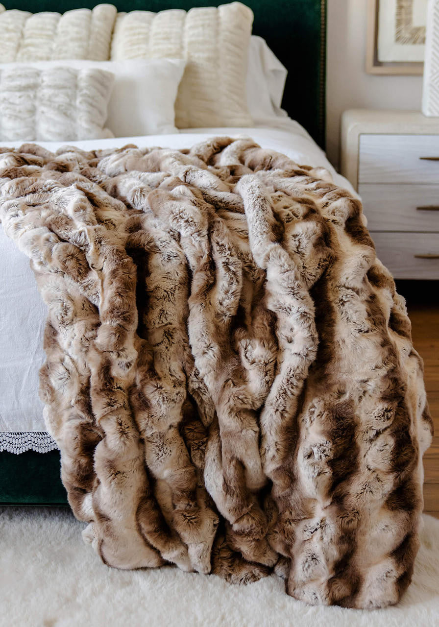 Couture Collection Mink Throw -Chinchilla