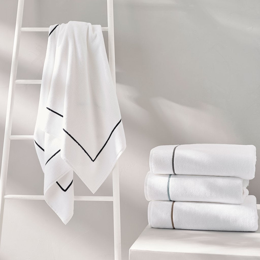 Ricamo Towels