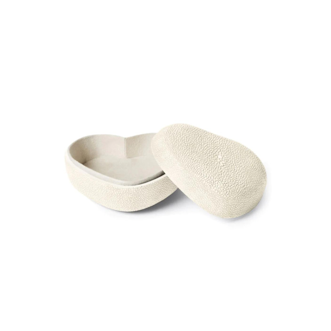 Aerin Cream Shagreen Heart Box