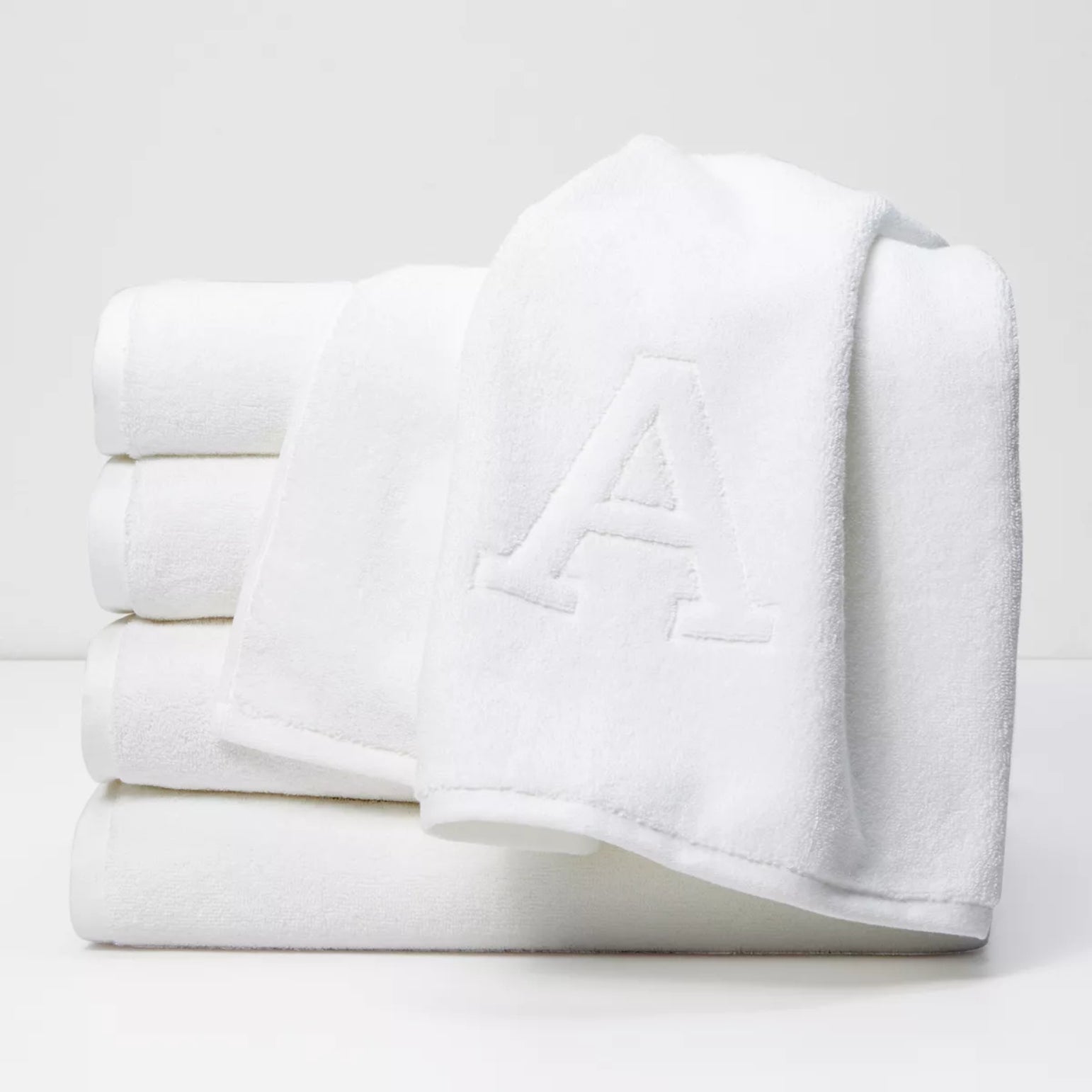 Matouk Auberge Monogrammed Hand Towel